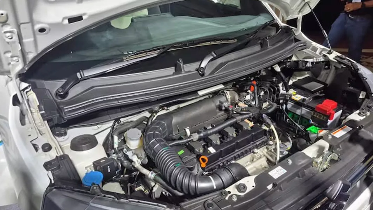 Maruti-Suzuki-Wagonr-Flex-Fuel6 