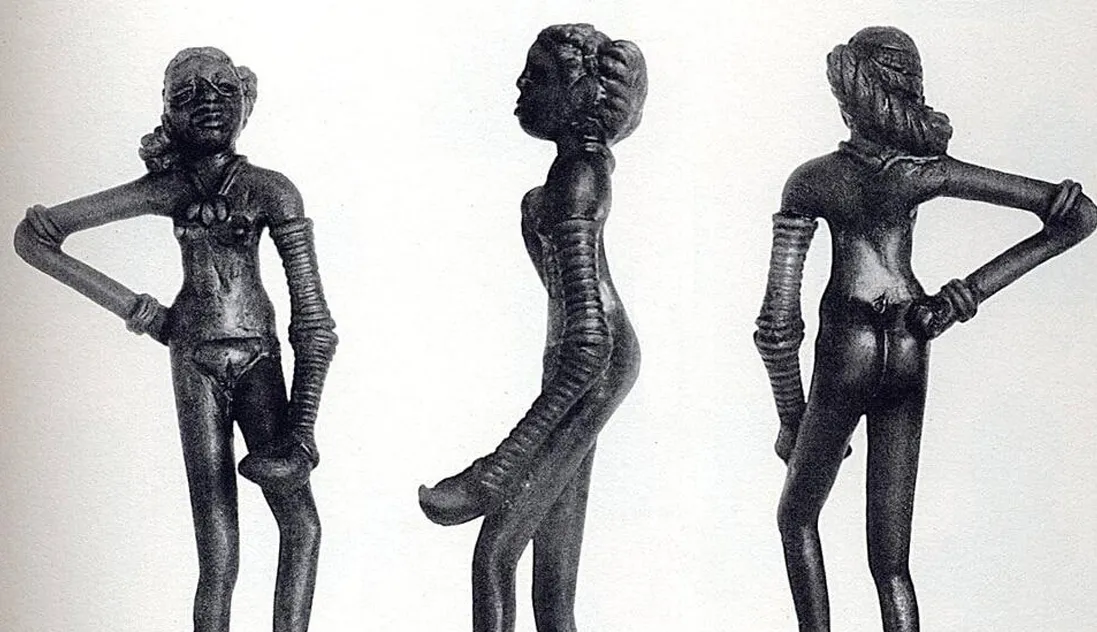 Mohenjo-Daros-Dancing-Girl-6 