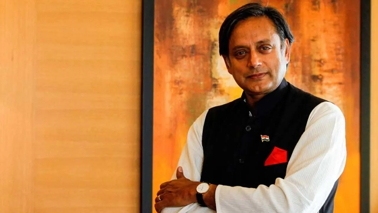 shashi-tharoor 