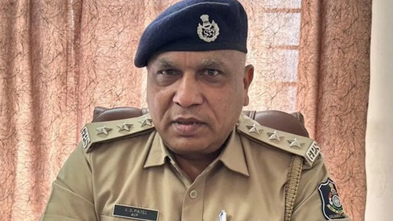 રાજકોટમાં ACP પટેલે જુગારીને એવી સલાહ આપી કે નિવૃત્તિના 24 કલાક અગાઉ જ બરતરફ કરાયા