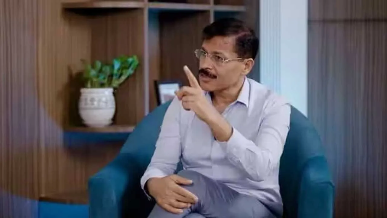 'હું સાહેબ નથી, પરંતુ એક જાહેર સેવક છું...' નવી અમલદારશાહી કેવી હોવી જોઈએ તે વિશે તુકારામ મુંઢેએ જણાવ્યું