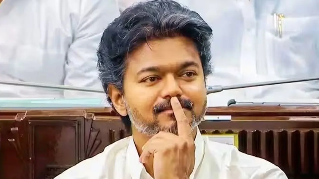 CM-Vijay-Thalapathy 