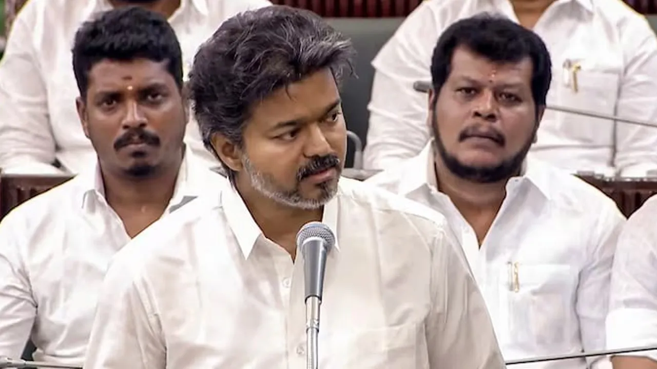 CM-Vijay-Thalapathy2 