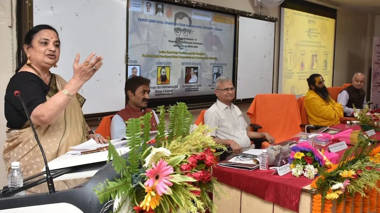 JNUના VC શાંતિશ્રી પંડિતે આવક વધારવા કેમ્પસમાં મંદિર બનાવવા કહ્યું