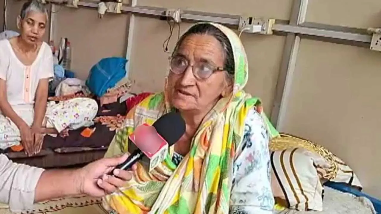 Old-Age-Home2 