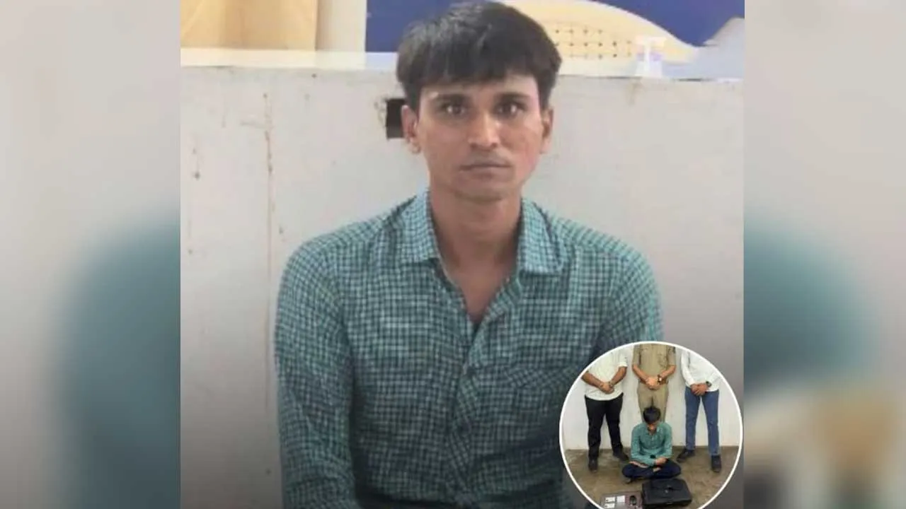 Fake IAS Officer