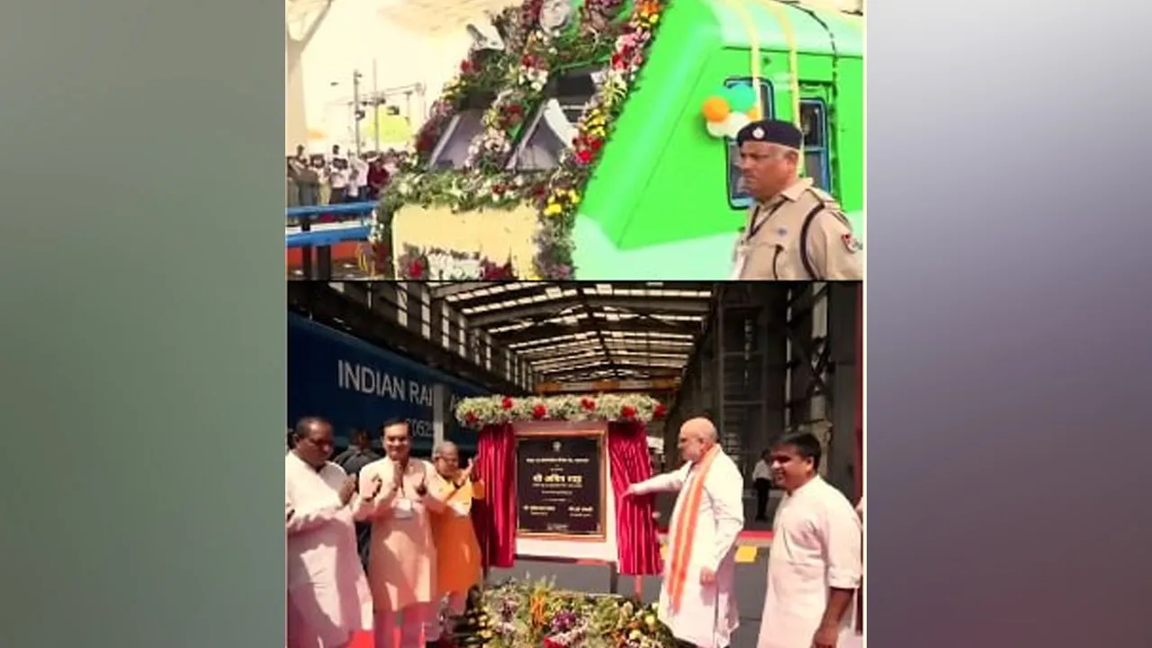Amit-Shah-Flags-Off-LNG-Train2 