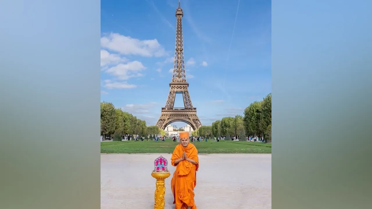 Eiffel-Tower2 