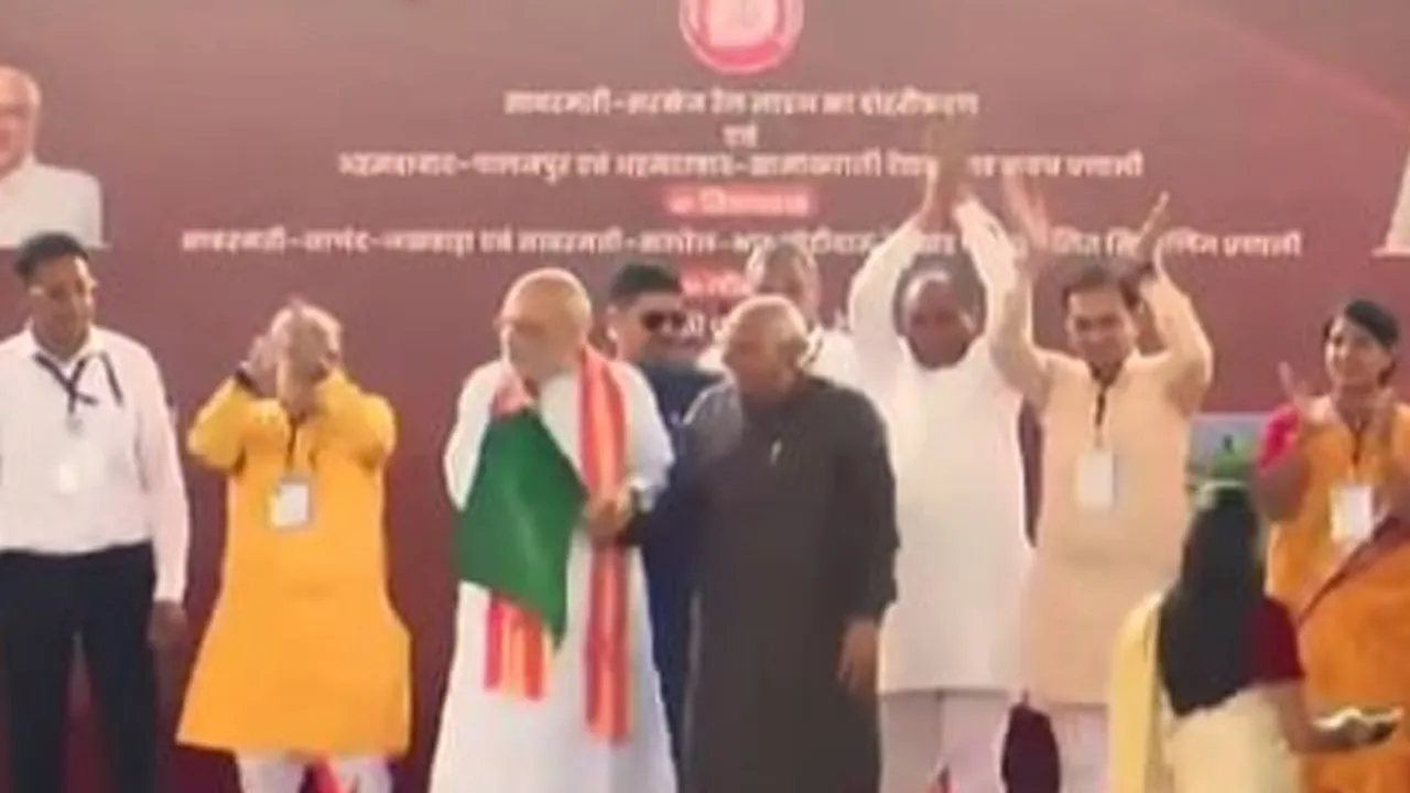 mit-Shah-Flags-Off-LNG-Train 