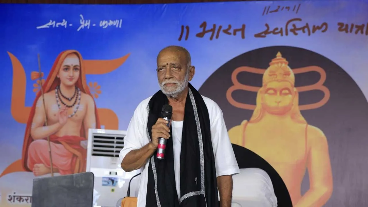 કોલકાતા અને ગ્વાલિયર દુર્ઘટનામાં મૃત્યુ પામેલા લોકોને મોરારિબાપુની શ્રદ્ધાંજલિ અને સહાય