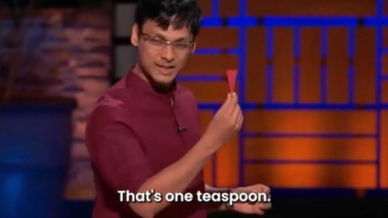 Rahul Agarwal-Foldable Spoon