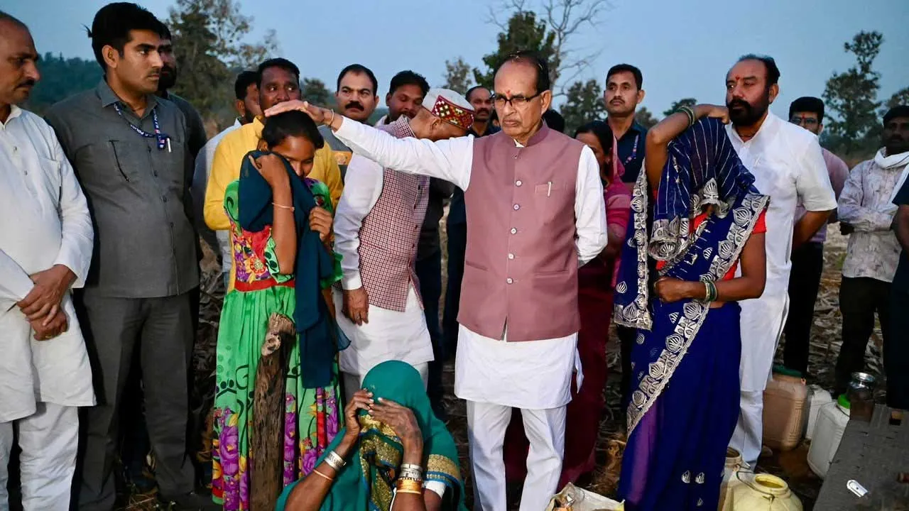 Shivraj Singh Chauhan-Dharna