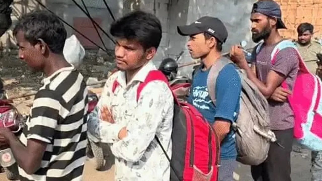 Gaon-Chalo-Andolan 