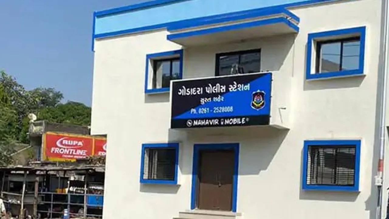 godadara-police-station2 