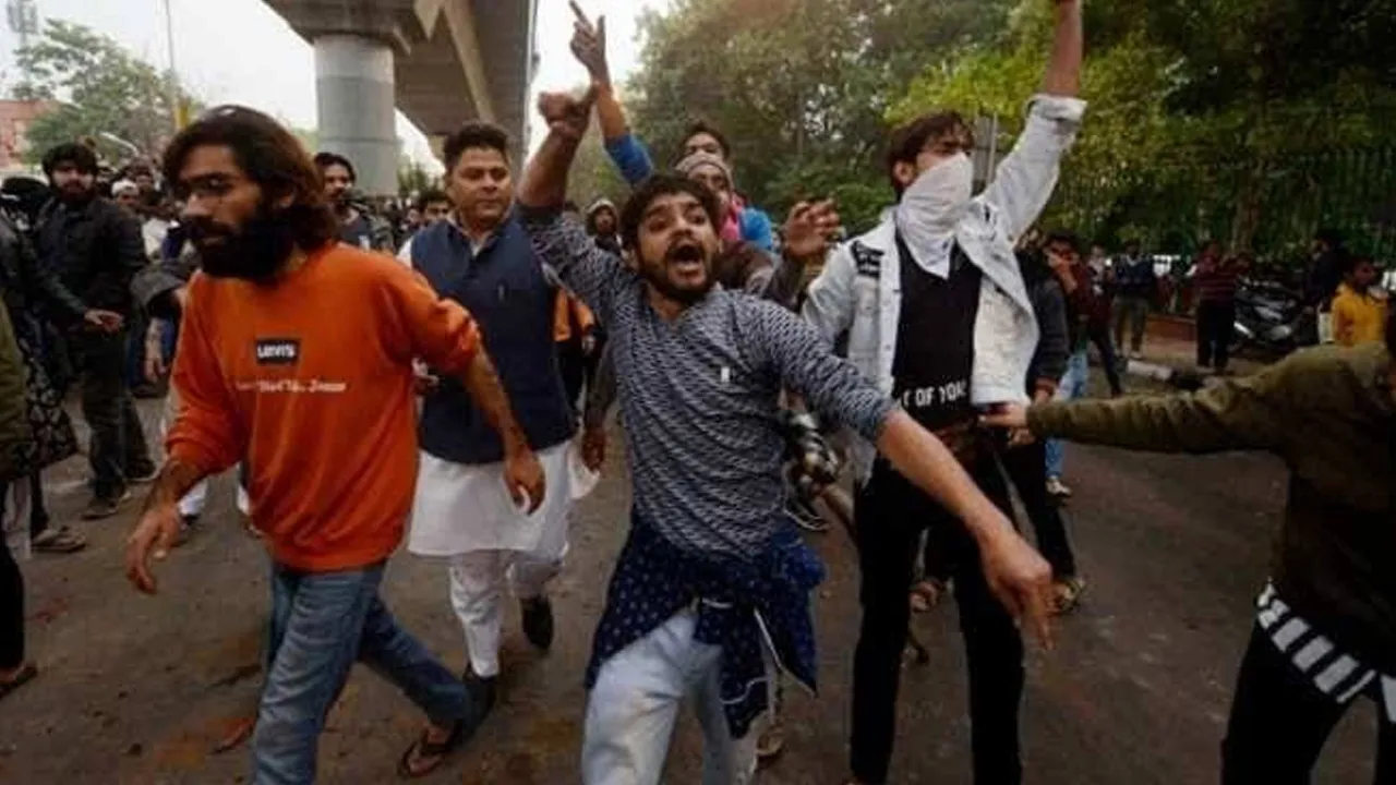 Jamia-Students-Clash 