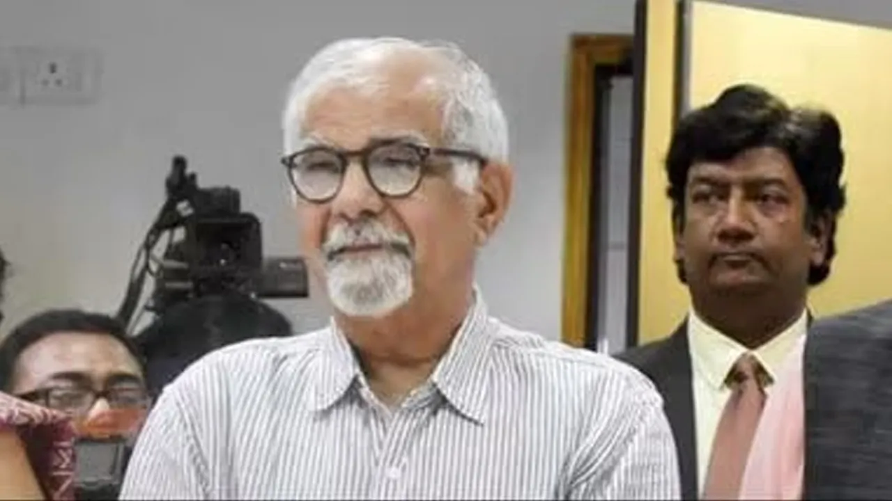 Surjeet-Bhalla 