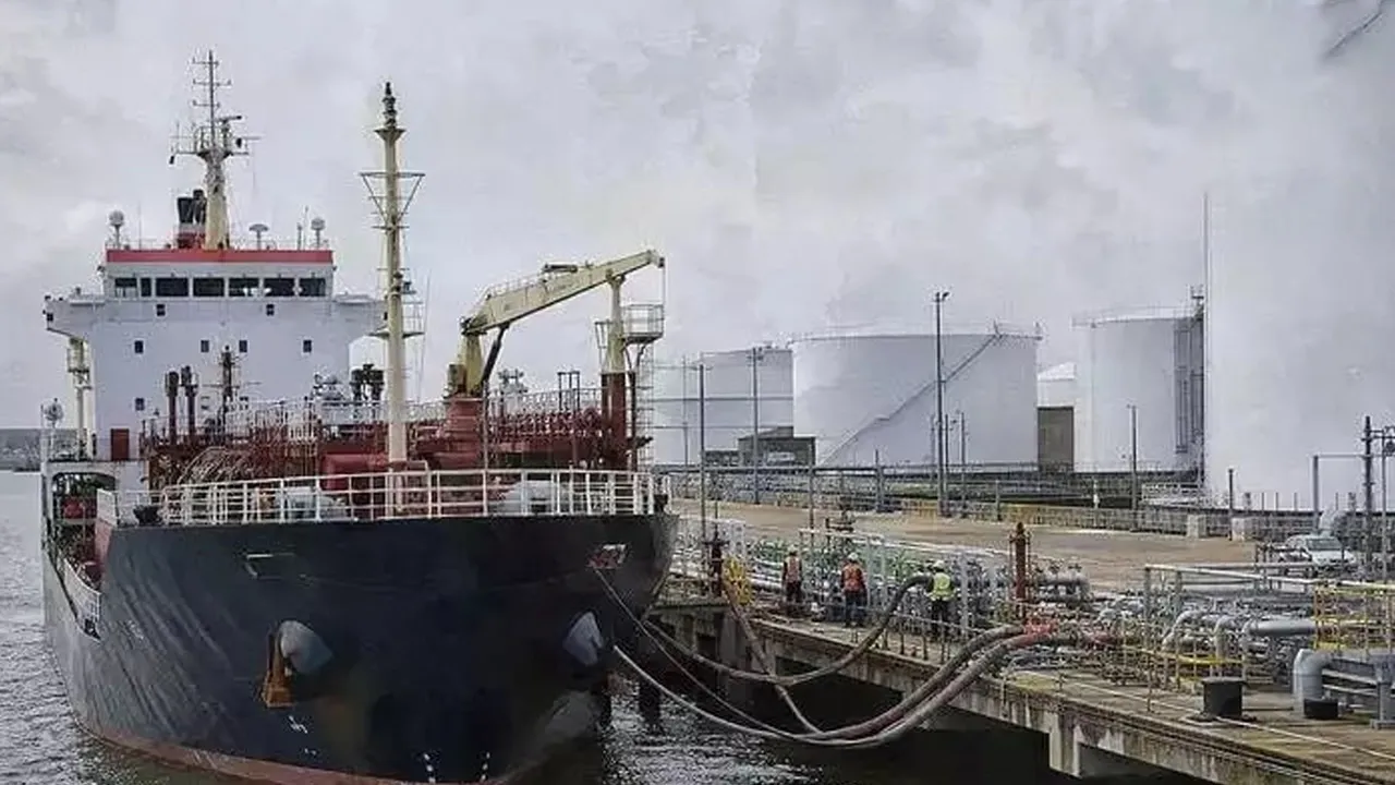 US-Lawmakers-Russian-Oil4 