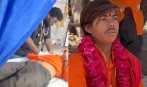 આ પાખંડી બાબા ચિઠ્ઠી લખીને લોકોની સારવાર કરતો, પોતાના પગ પાસે સાપ જોઈને બેભાન થઈ ગયો, હોસ્પિટલમાં દાખલ