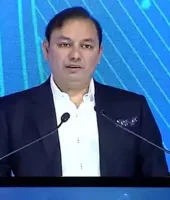 અદાણી ગ્રુપ લગાવી રહ્યું છે વિશ્વનો સૌથી મોટો સૌર પ્લાન્ટ!