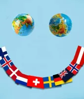 વિશ્વગુરુ બનવાની હોડથી દૂર રહેનારા દેશો પણ સુખી છે 