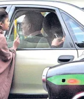 ભારતનું ભવિષ્ય દેશભરમાં ટ્રાફિક સિગ્નલો પર ભીખ માંગે છે!