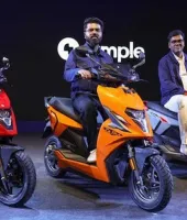 એક ચાર્જ પર 400 Km દોડતું દેશનું સૌથી વધુ રેન્જ આપતું ઇલેક્ટ્રિક સ્કૂટર 'સિમ્પલ અલ્ટ્રા' લોન્ચ, પણ બહુ મોંઘું છે