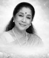 આશા ભોસલેએ જણાવ્યું હતું- તેઓ હંમેશાં સફેદ સાડી કેમ પહેરતા હતા