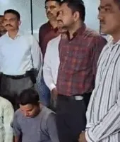 સુરત SOGએ 1.7 કરોડની વ્હેલ માછલીની ઉલ્ટી સાથે ફ્લિપકાર્ટના ડિલિવરી બોય સહિત ત્રણને દબોચ્યા