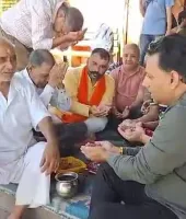 વીડિયો કોલ પર પિતાના અંતિમ સંસ્કાર કરાવનારી 3 દીકરીમાંથી કોઈ અસ્થિ વિસર્જનમાં પણ ન દેખાયું