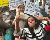 Gen Z ને રાજકારણીઓ અને વિચારધારાઓ પોતાના એજન્ડા માટે ઉપયોગ કરવા માંગે છે