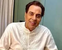 ધર્મેન્દ્રના નિધનની અફવાઓ ફેલાતા તેમની પુત્રી ઈશા દેઓલે કહ્યું કે તેઓ હજુ પણ જીવિત છે