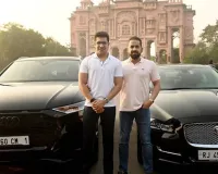 એક સમયે ઢાબા પર વેઈટરનું કામ કરનાર વ્યક્તિએ 31 લાખમાં કારનો નંબર ખરીદ્યો... ઉદ્યોગપતિ પિતાએ પુત્રને ભેટ આપી!