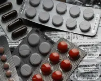 દવા પણ નકલી જ મળી રહી છે, કોના પર વિશ્વાસ કરવો