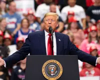 ડોનાલ્ડ ટ્રમ્પે પણ અમેરિકામાં ભારત જેવું ચાલુ કર્યું