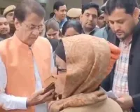 BJP સાંસદ અરુણ ગોવિલે DMને ફોન પર કહ્યું, 'આ મહિલા પોતાને ભૂત બતાવી રહી છે, તેને પાછી જીવિત કરો...'