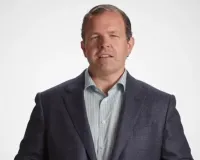 બોસ હોય તો આવા! કંપની વેચીને અમેરિકન CEOએ કર્મચારીઓમાં વહેચ્યા 2000 કરોડ રૂપિયા 