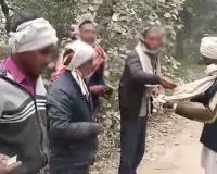 'બિલના પૈસા આપો, પછી દીકરાની બોડી મળશે...' પુત્રનું હોસ્પિટલમાં નિધન થતા પિતાએ બિલ માટે ભીખ માંગવી પડી