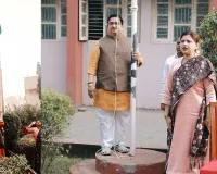 લો કોલેજના કેમ્પસમાં શ્રેયસ દેસાઇના હસ્તે 5 કોલેજનો ધ્વજવંદન કાર્યક્રમ યોજાયો 