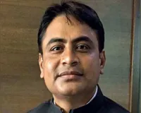 1500 કરોડના કૌભાંડનો આરોપ છતા સુરેન્દ્રનગરના પૂર્વ કલેકટર રાજેન્દ્ર પટેલના સમર્થનમાં કેમ છે પાટીદાર નેતા