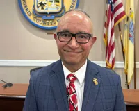 અમેરિકાના ન્યૂ જર્સીને પહેલા ગુજરાતી મેયર મળ્યા