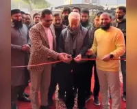 પાકિસ્તાને ફરી એકવાર પોતાની મજાક ઉડાવી, રક્ષા મંત્રીએ નકલી પિત્ઝા હટ ફ્રેન્ચાઇઝીનું ઉદ્ઘાટન કરી દીધું