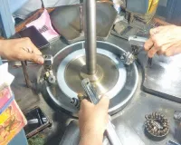 12000 રત્નકલાકારોના સહાયના ફોર્મ રદ્દ થયા, કારણ માંગ્યું તો...