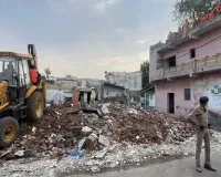 રાજકોટમાં દાયકાઓથી રહેતા હજારો લોકો એક ઝટકામાં ઘર વગરના થઈ ગયા, રડી પડ્યા, હવે શું વિકલ્પ છે?