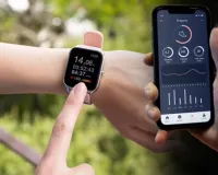 ફોન અને સ્માર્ટવોચ પર તોળાઈ રહ્યો છે ખતરો!, સરકારી એજન્સીએ ચેતવણી બહાર પાડી છે