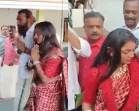 મોનાલિસા 'લવ જેહાદ'માં ફસાઇ, મેનેજરે કરી દીધી ડીલ; દિગ્દર્શકનો દાવો