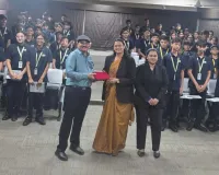 વિશ્વ આરોગ્ય દિવસ પર જી. ડી. ગોયેન્કા સ્કૂલમાં ડૉ. જગદીશ સખિયા દ્વારા ‘ટીન સ્કિન કેર’ જાગૃતિ સત્રનું કરાયું આયોજન