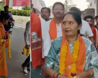 કોકિલાબેન બાધા લીધેલી- જ્યાં સુધી ભાજપ ટિકિટ ન આપે, ત્યાં સુધી પગરખાં નહીં પહેરું’, 5 વર્ષ ઉઘાડા પગે ફર્યા અને હવે ભાજપે આપી ટિકિટ