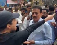 મુંબઈમાં પ્રદર્શનને કારણે લોકોએ રોડ બ્લોક કરી દીધેલો, વિફરેલી મહિલાએ મંત્રી અને પોલીસને રોડ પર જ ખખડાવી નાંખ્યા