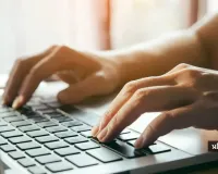 એક મિનિટમાં 25 શબ્દો ટાઇપ ન કરી શક્યા... 3 સરકારી બાબુઓને ડિમોટ કરાયા; કારકુનોને પટાવાળા બનાવી દીધા