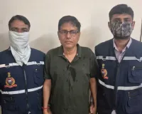 લાખોનો પગાર પણ ઓછો પડતા ગાંધીનગરમાં ક્લાસ-1 અધિકારી 5 લાખની લાંચ લેતો ઝડપાયો, નિવૃત્તિના 8 મહિના બાકી હતા